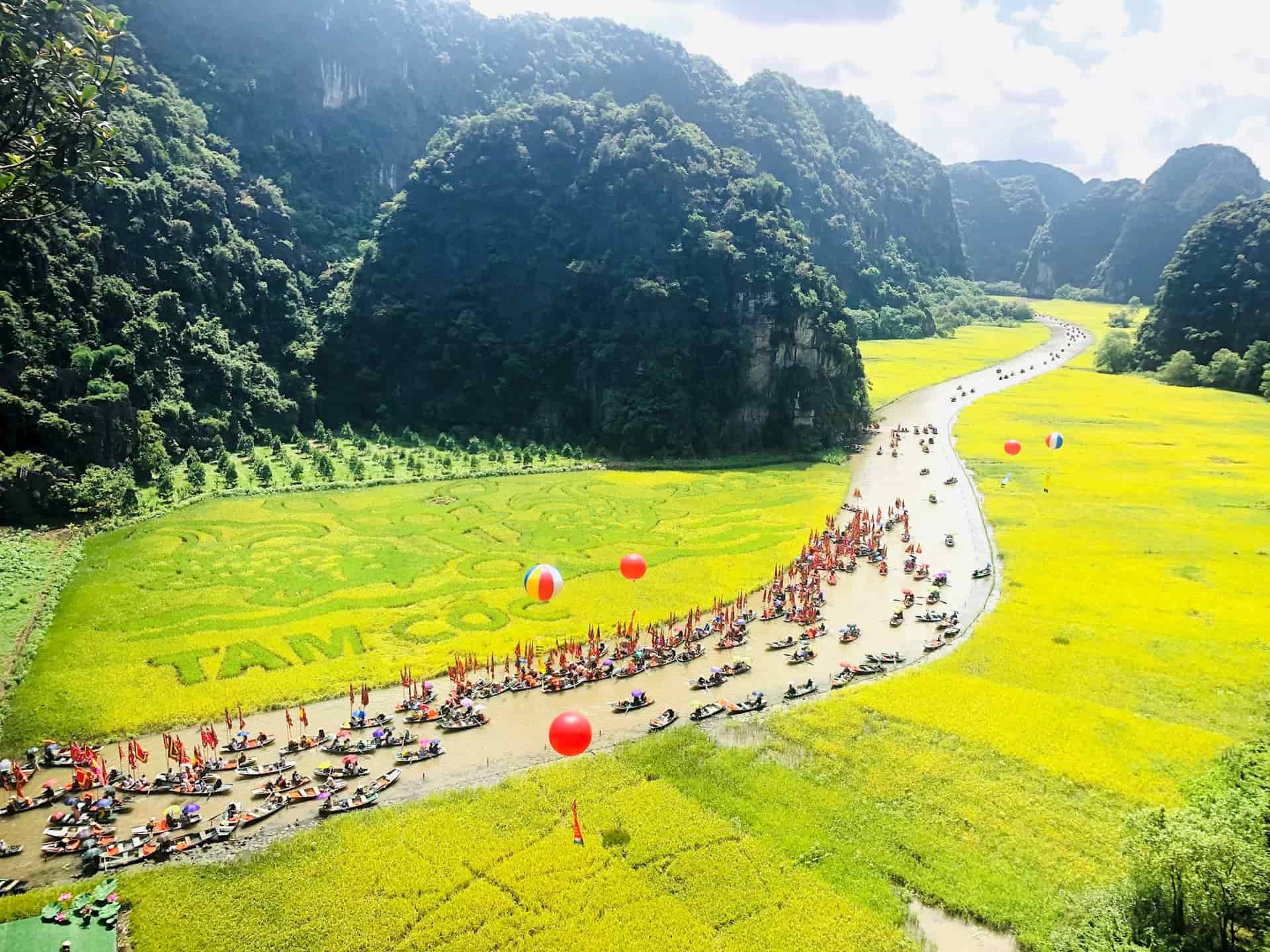 The Landscapes of Trang An
