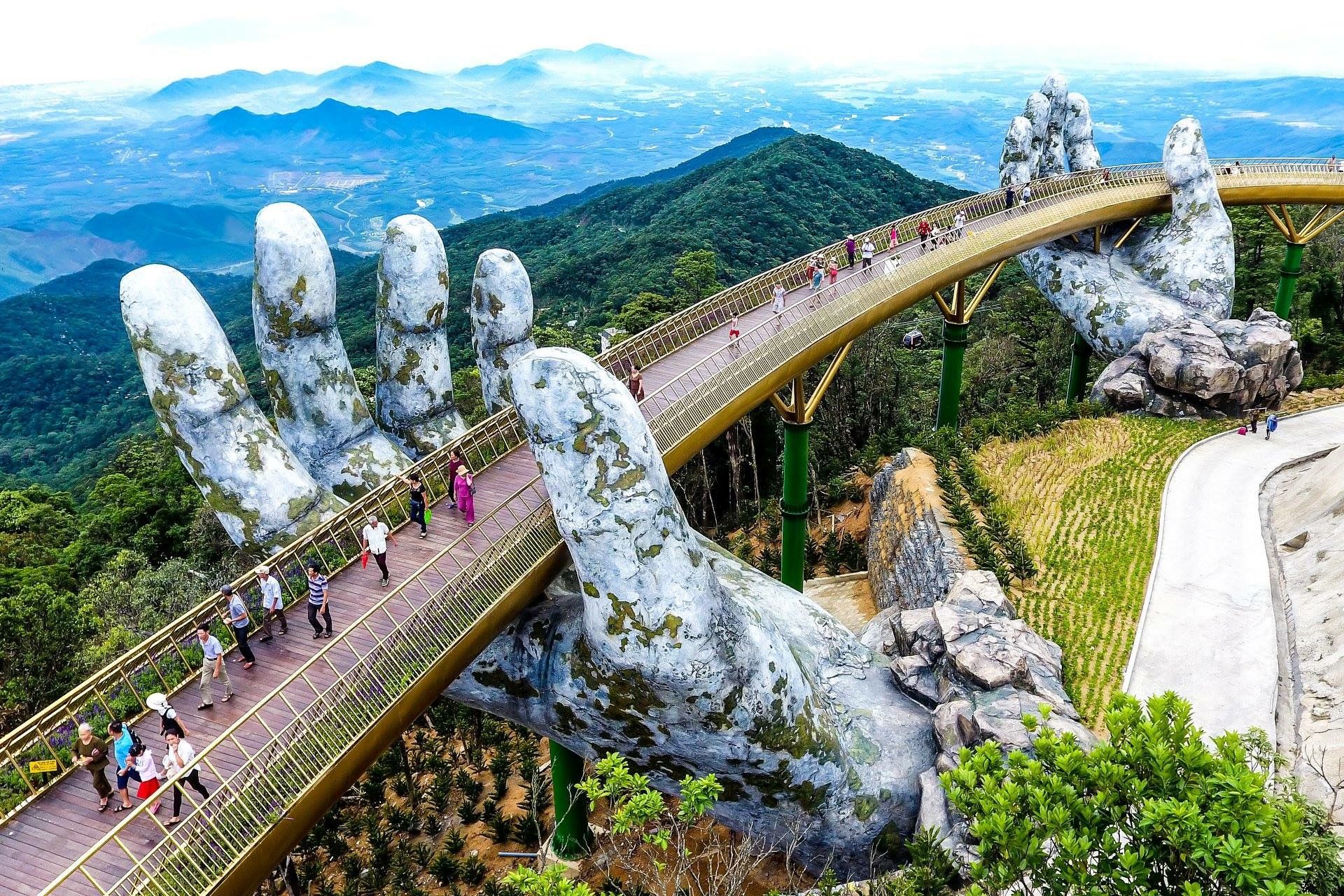 Explore Da Nang Travel Guide - Everything You Need to Know Before You Visit