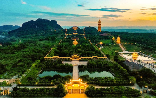 BAI DINH PAGODA – TRANG AN CAVE - MUA CAVE
